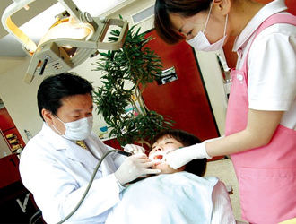 歯のホワイトニング特典